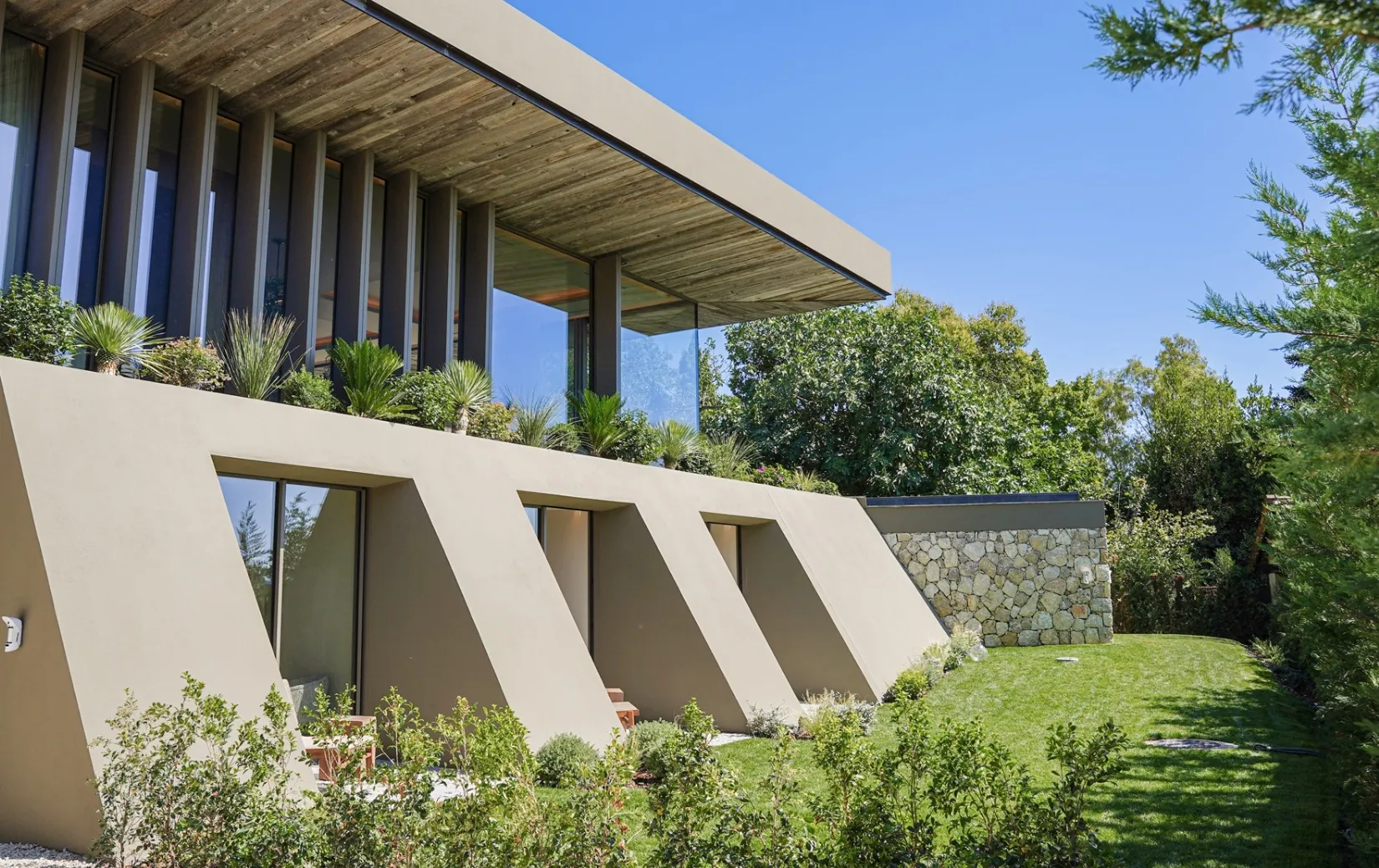 Architecture contemporaine, Mougins